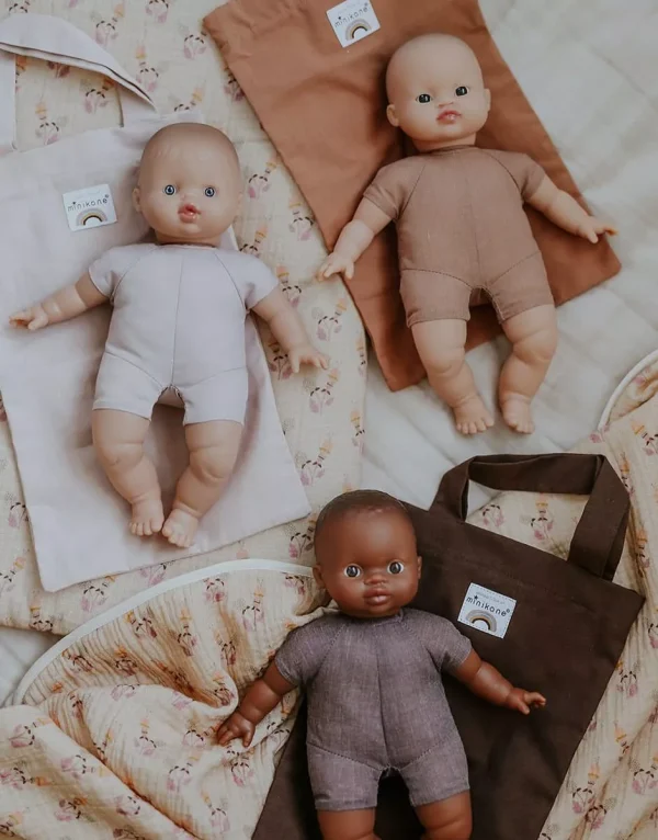 Minikane tote bag babies poupées corolle vêtements accessoires bebe enfants fille garçon cadeaux anniversaire le beguin de Charlie concept store tours