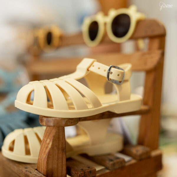 sandales plage le beguin de charlie liewood ete vacances soleil sable accessoires concept store tours