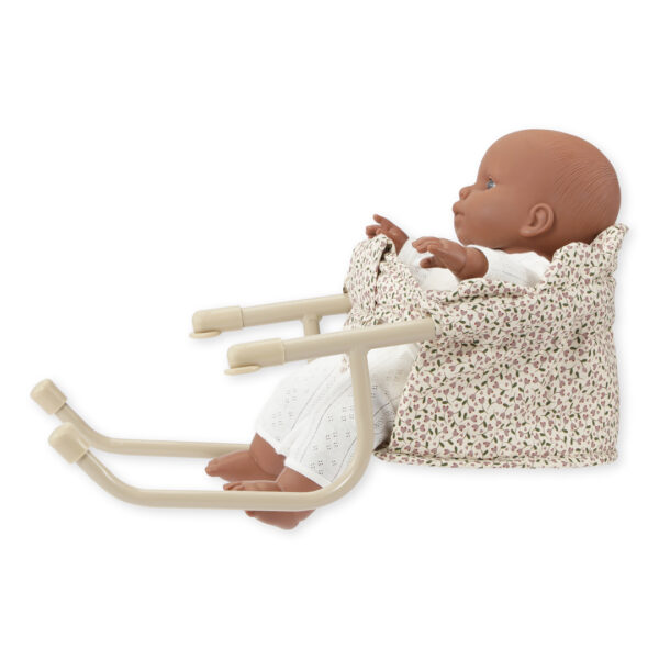 Konges slojd poupées chaise table enfants cadeaux jouets repas le béguin de Charlie petite fille concept store tours accessoires