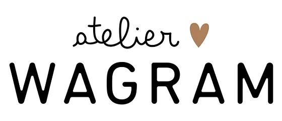 Atelier Wagram doudou attache tétine fleur Sherpa bebe nouveau né peluche bouclette sucette arche d’éveil protège carnet de santé album poussette accessoires puériculture le béguin de Charlie concept store Tours Indre et Loire