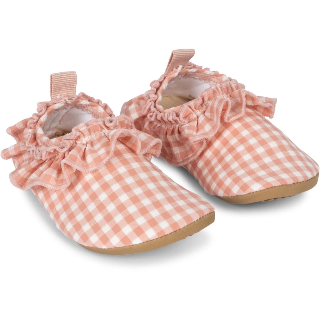 chaussons-nage-vichy-konges-slojd-le-beguin-de-charlie-concept-store-tours chaussons de nage eau vacances séjour valise été nager se baigner baignade piscine mer rivière rocher marcher glissade konges concept store enfant bebe Tours Indre et Loire le béguin de Charlie vichy rose