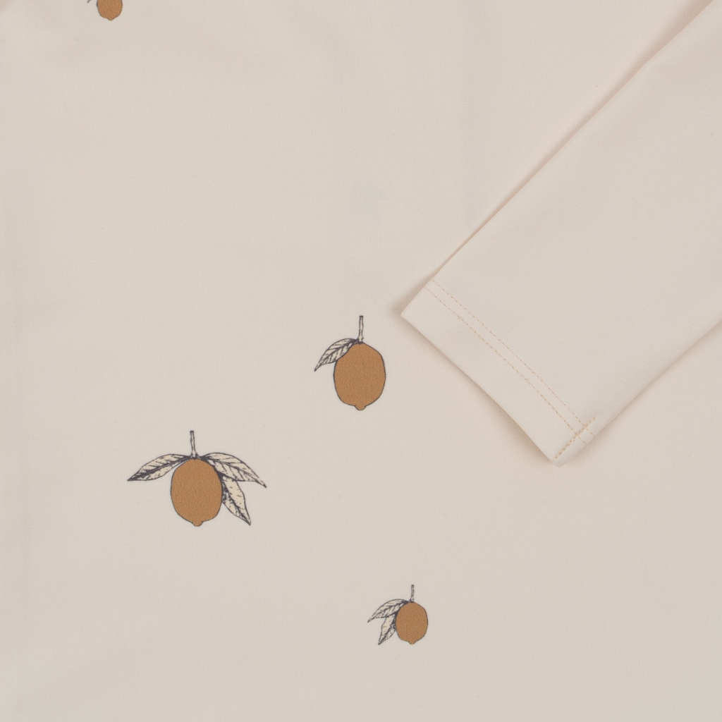 tee-shirt-uv-konges-slojd-le-beguin-de-charlie-concept-store-tours2 Konges slojd maillot de bain chapeau anti uv soleil protection piscine plage chausson de nage apprentissage natation gilet de flottaison brassards cadeau enfants fille garcon le beguin de charlie concept store tours