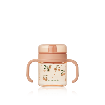 tasse à bec avec hanses pour bébé pour l'apprentissage cadeau de naissance de la marque Liewood chez le béguin de Charlie à Tours