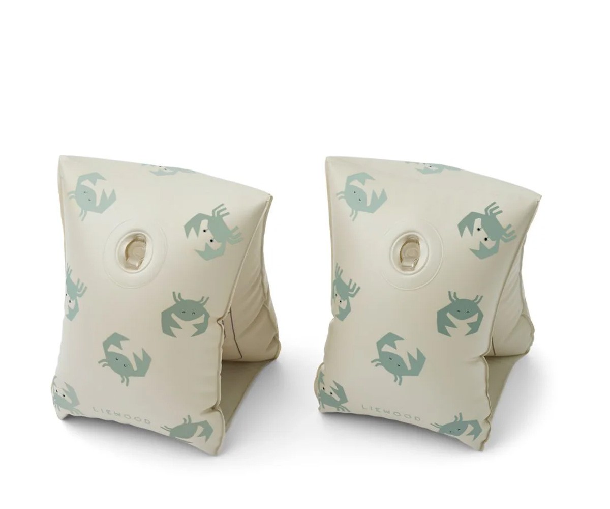 brassards-crabes-liewood-le-beguin-de-charlie brassards motif crabes pour bébé et enfant de la marque Liewood chez Le béguin de Charlie