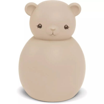 veilleuse ours en silicone pour bébé - idée de cadeau de naissance avec lumière LED - de la marque Konges Slojd - disponible en ligne et en boutique chez Le béguin de Charlie à Tours
