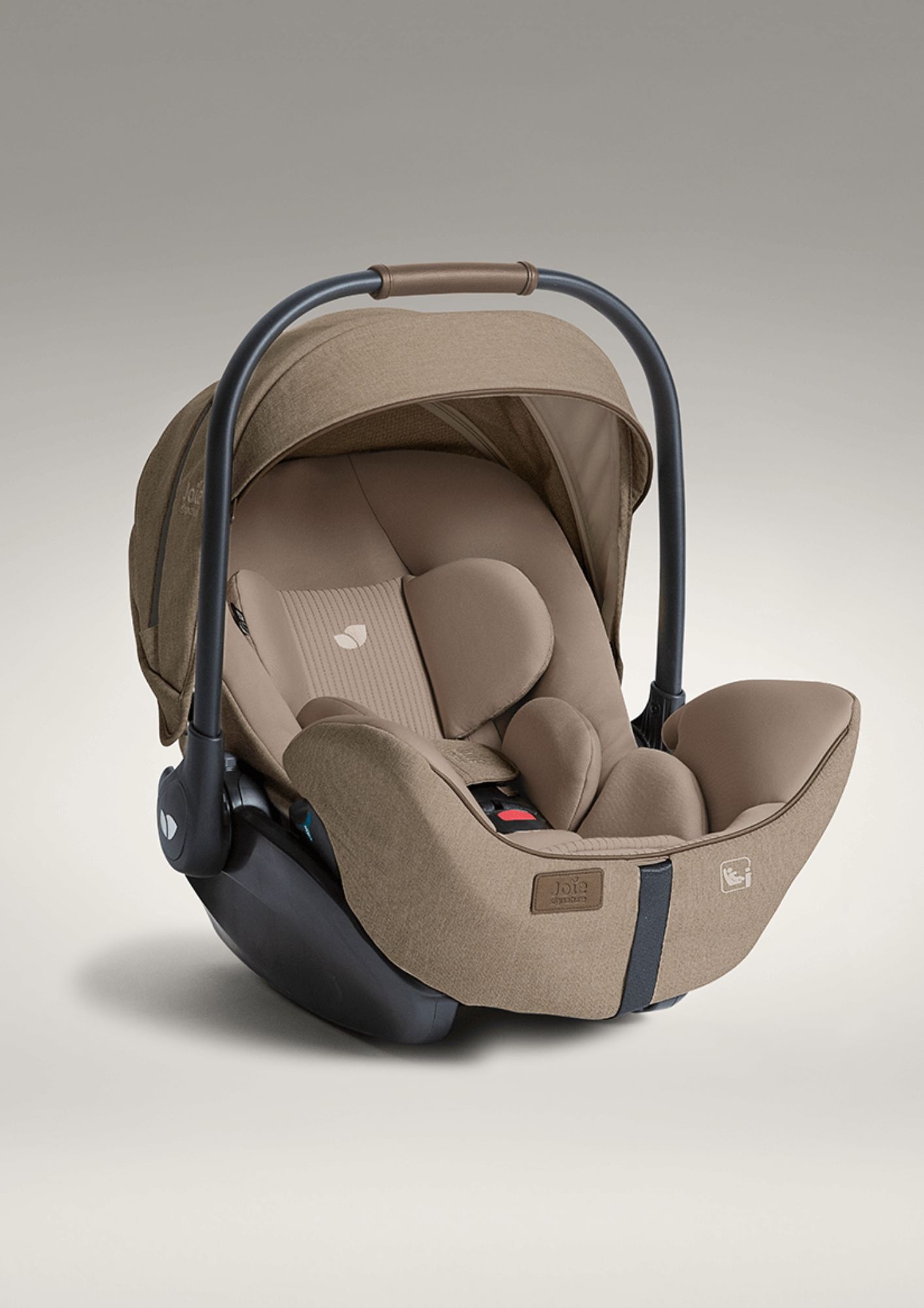 i-level-pro-sandstone-joie-le-beguin-de-charlie cosy siege auto pour bébé I level pro couleur sandstone Joie chez Le béguin de Charlie