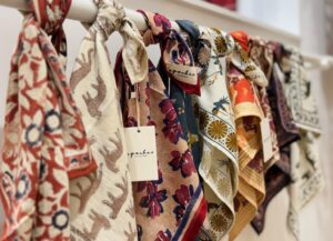 petits foulards accessoire de la marque Apaches