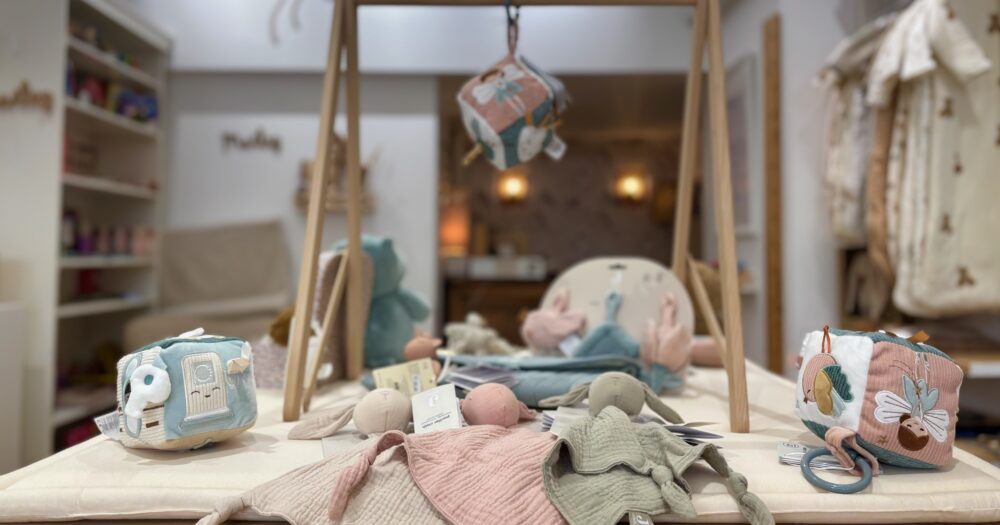 Coin bébé doudous et jouets d'éveil de la marque Jollein