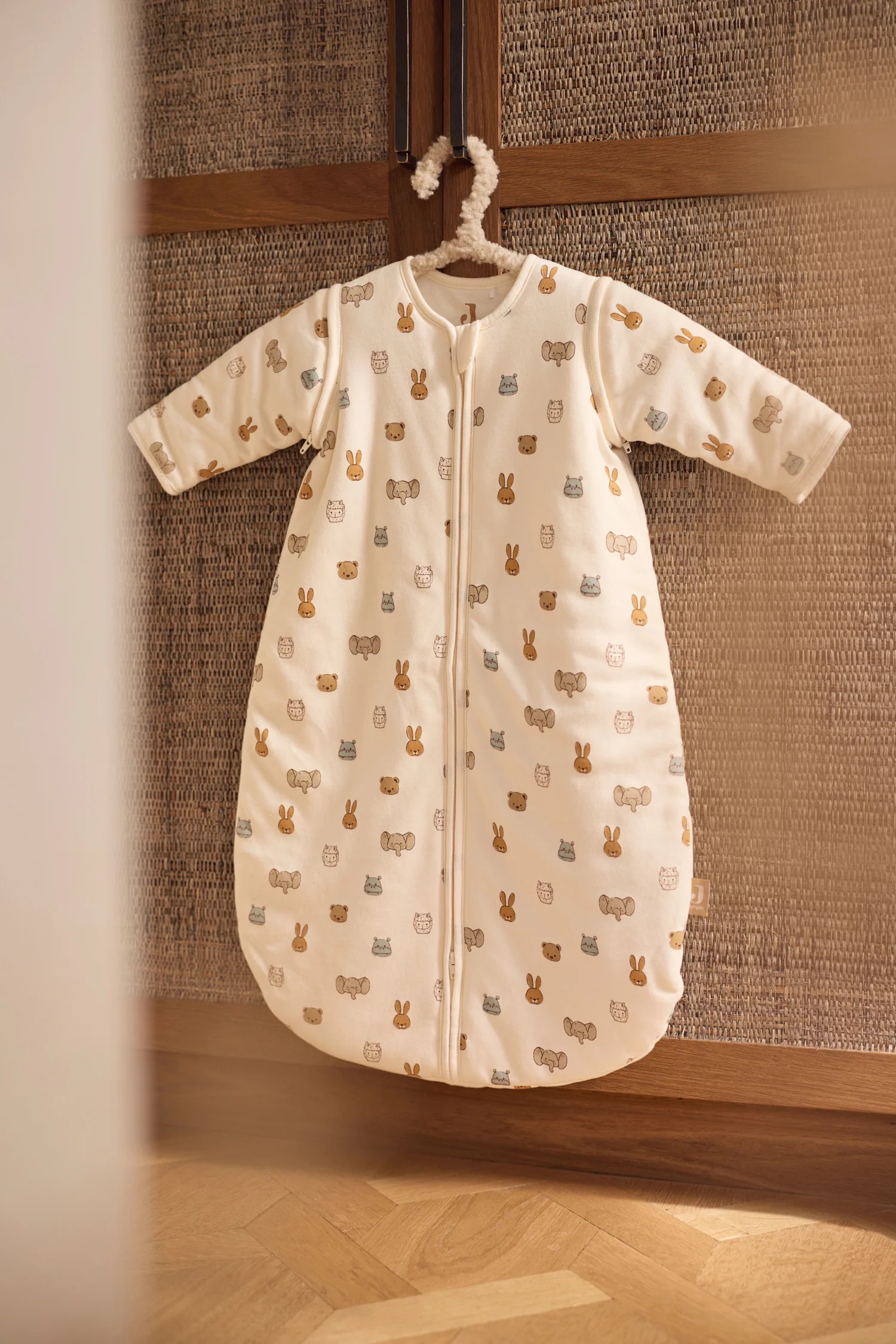 gigoteuse bébé et enfant avec manches amovibles de la marque Jollein motif animaux Jollies