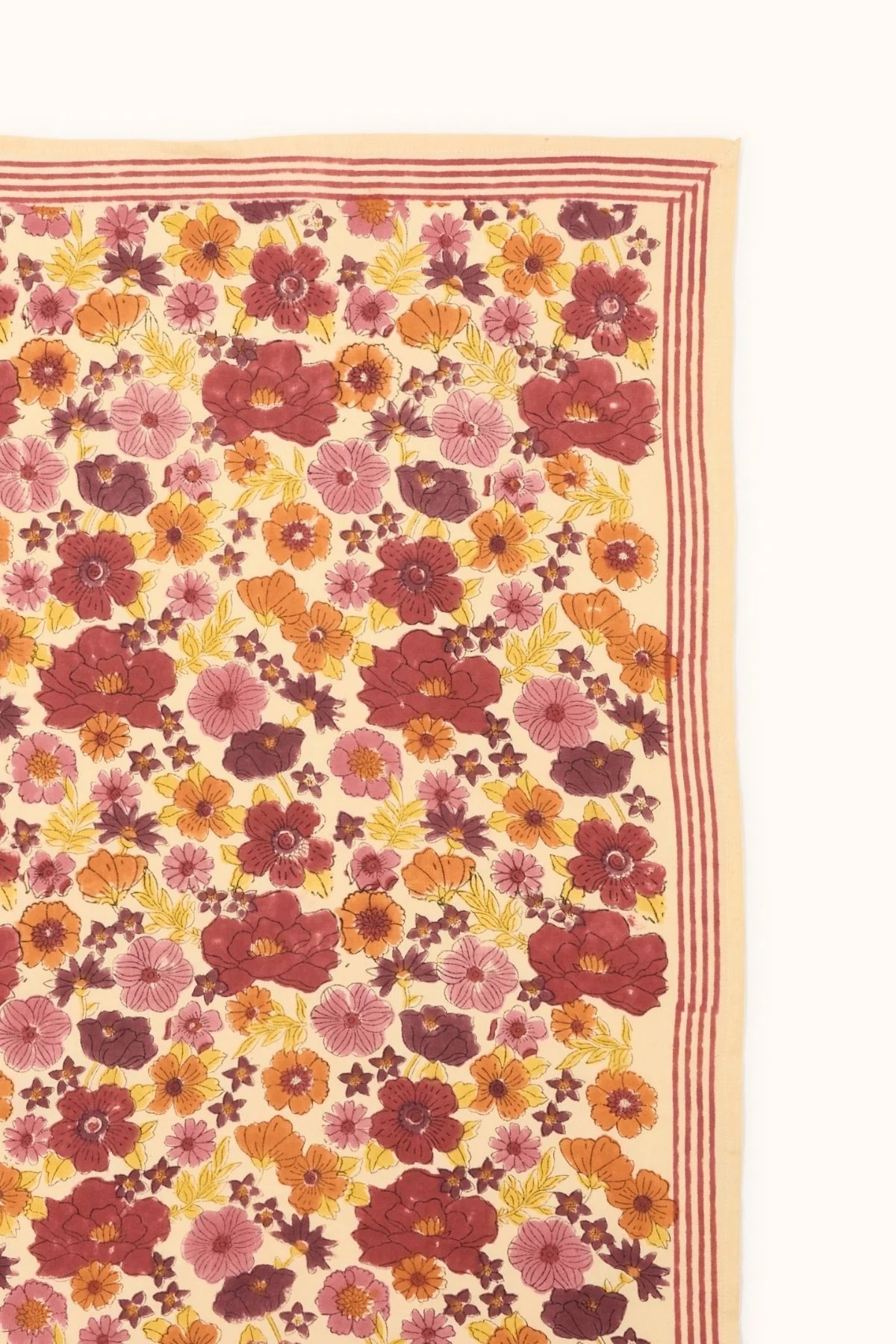 Foulard Latika enfant et adulte motif Joy dahlia fleurs colorées de la marque Apaches